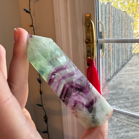 Green and Purple Crystal Tower Feather/Snowflake Fluoride - Picture 7 of 7